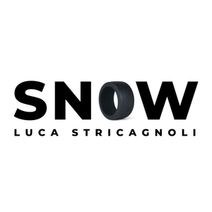 模特中出潮喷视频
