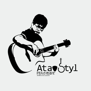 模特中出潮喷视频
