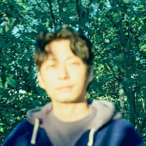 模特中出潮喷视频
